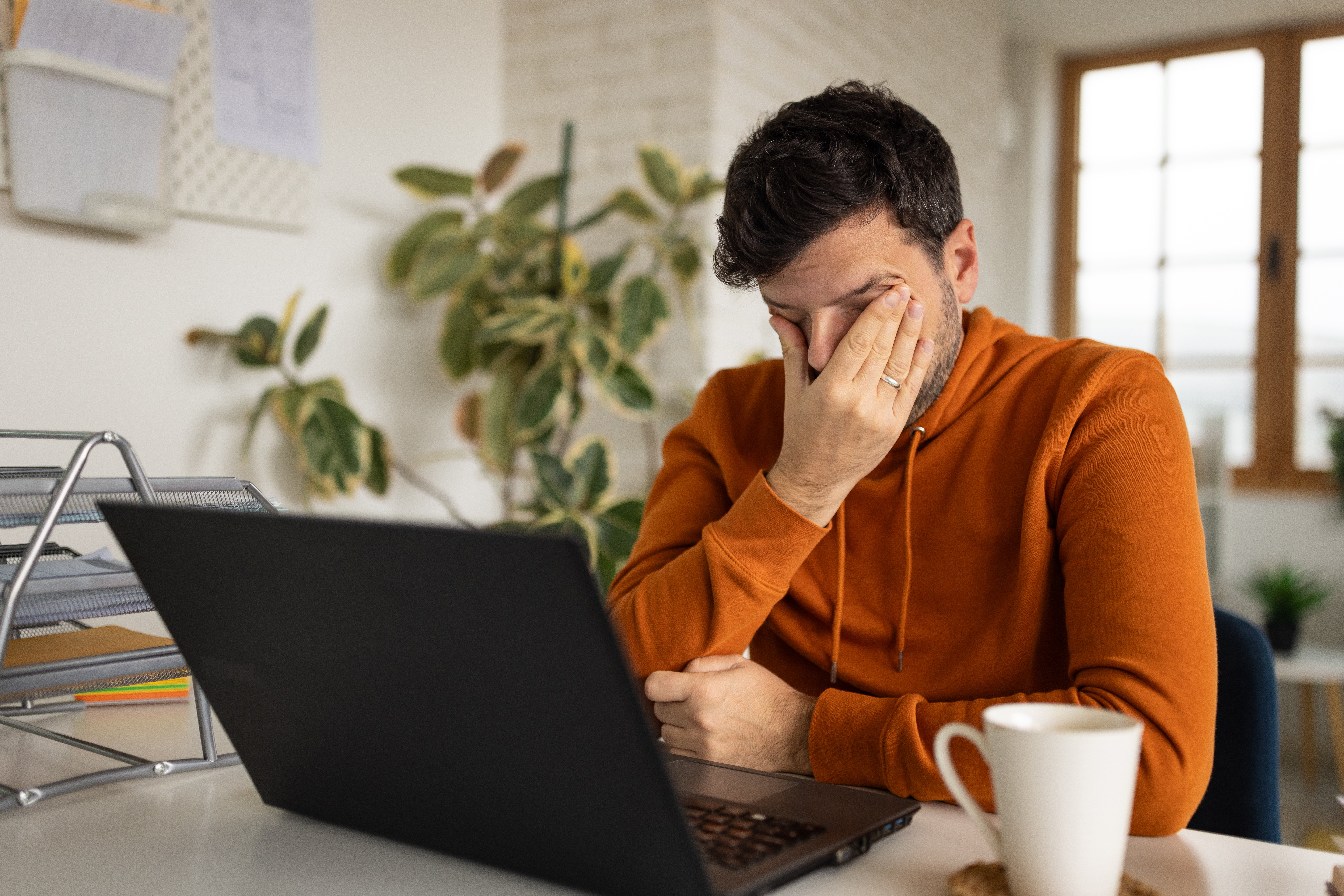 ¿Harto de las actualizaciones automáticas en Windows 11 y 10? Soluciónalo con este método