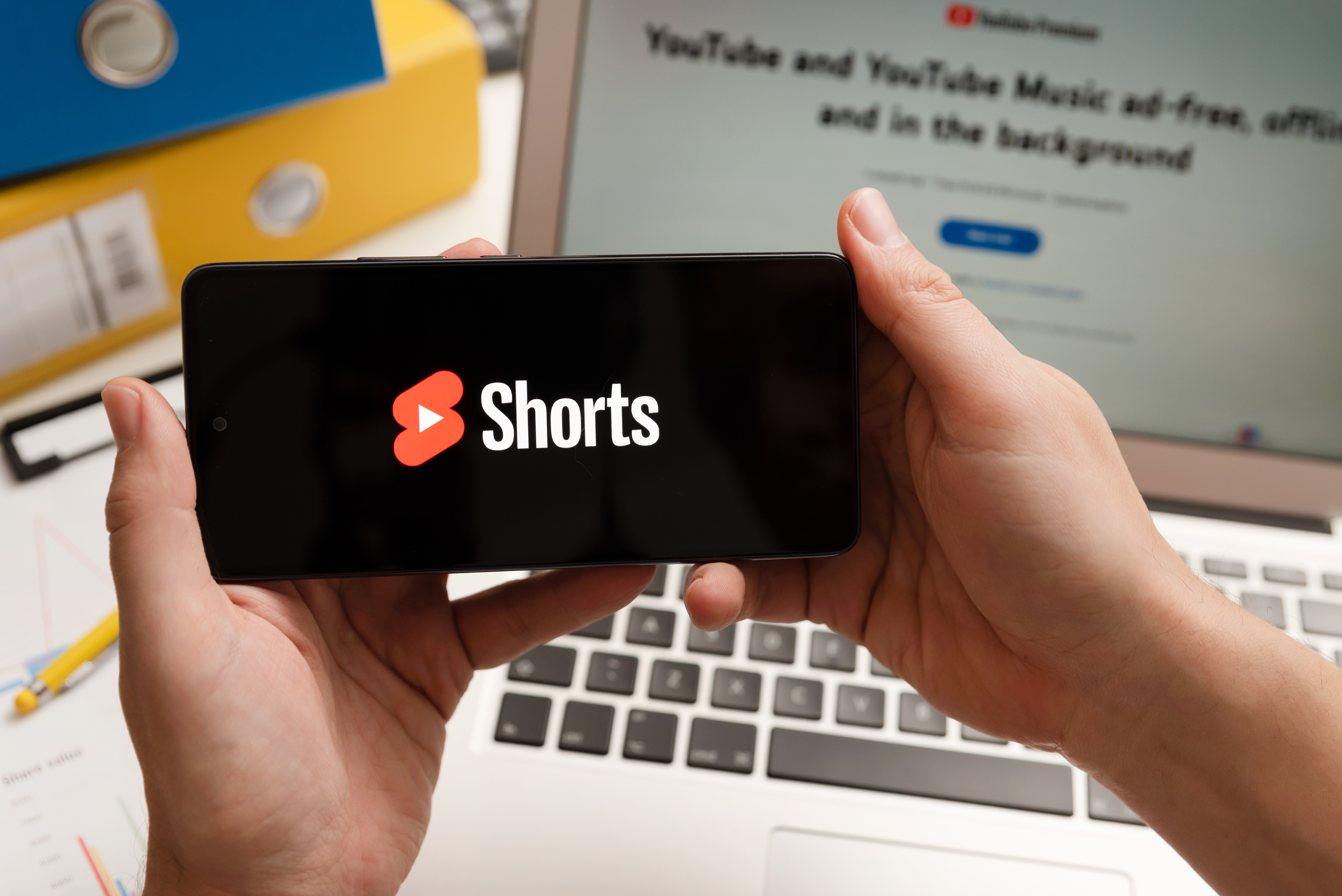 Youtube short formato horizontal