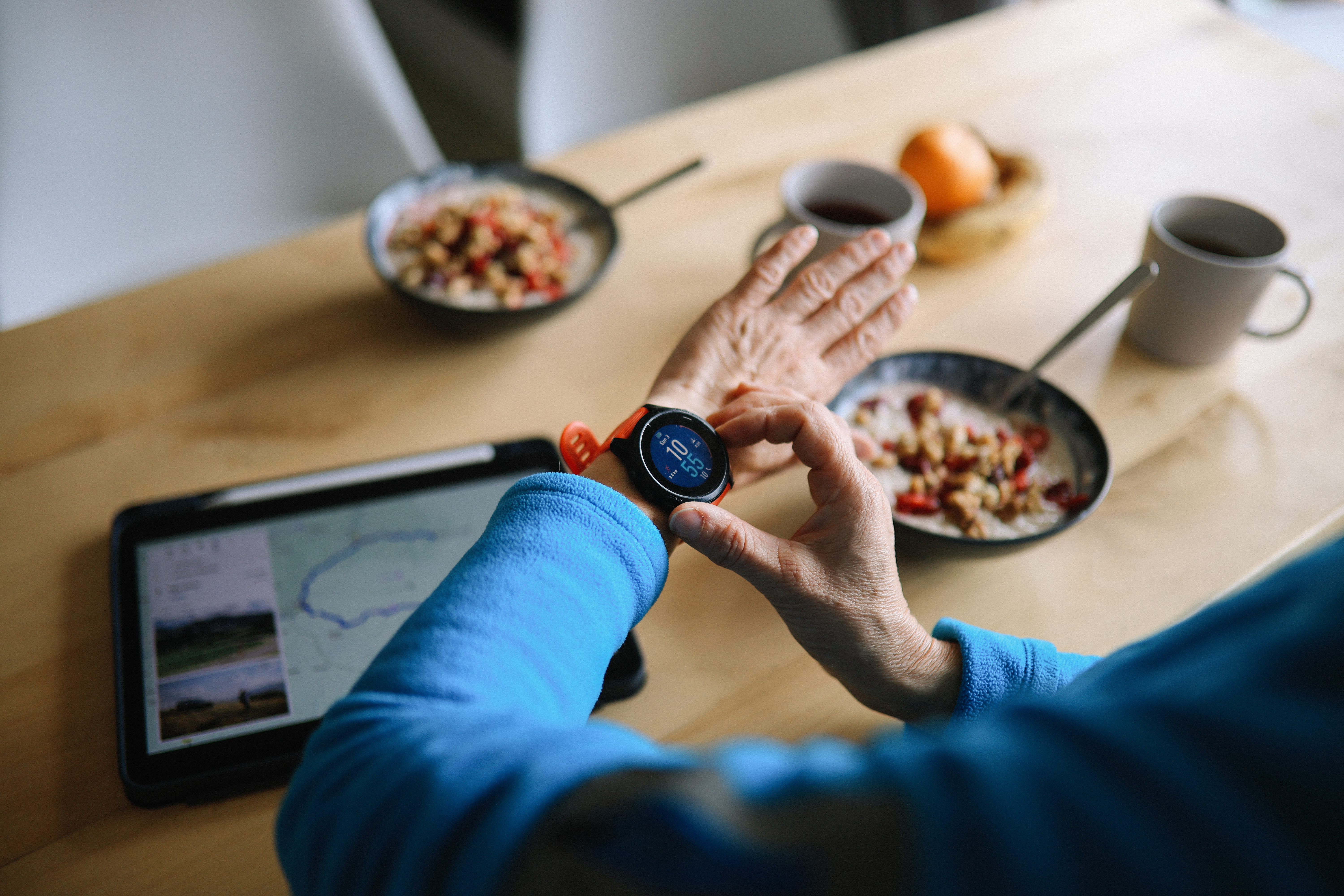 ¿Tu reloj inteligente no llega a la noche? Configúralo así