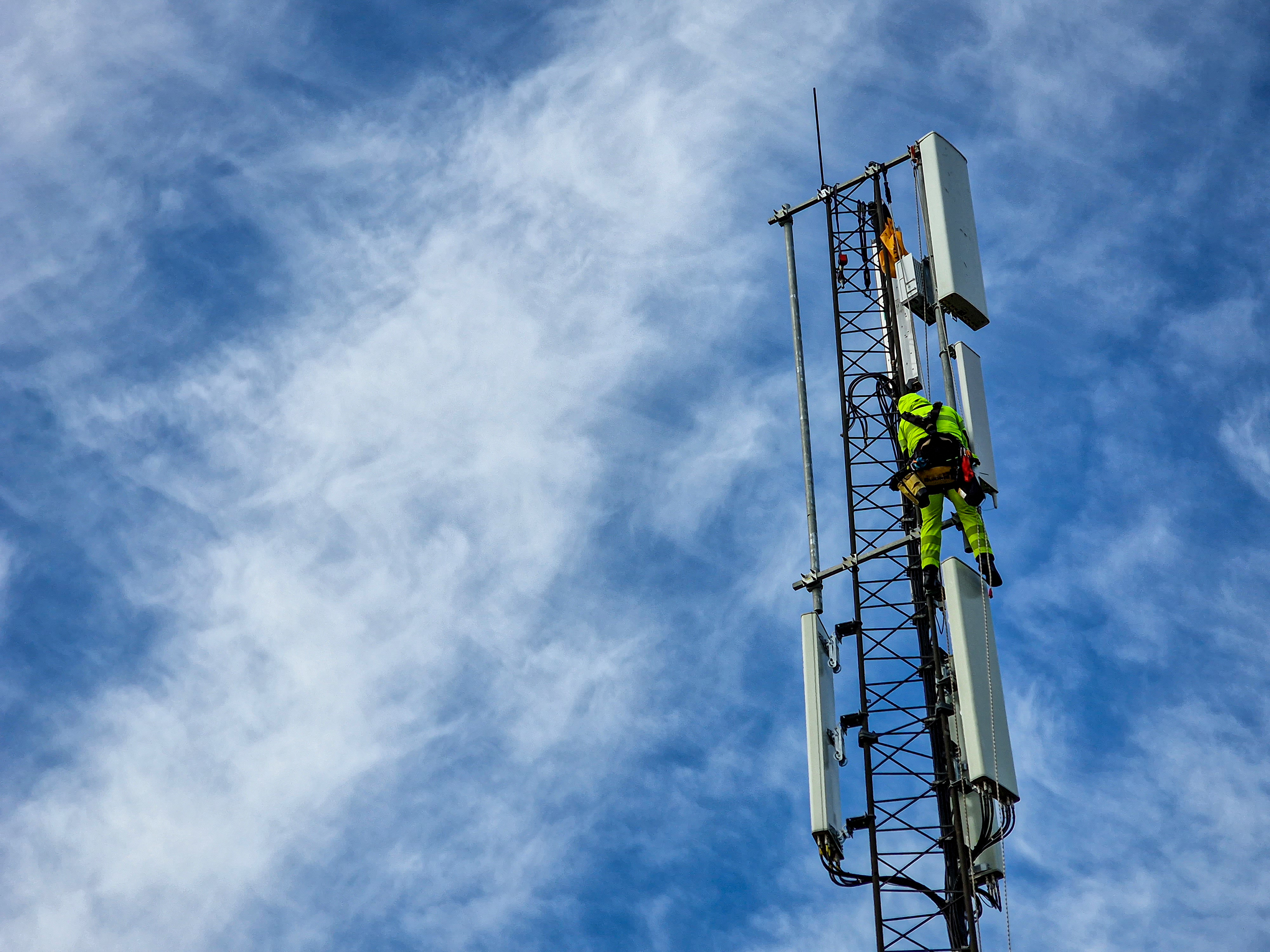 Trucos para aumentar la cobertura de tu móvil en casa