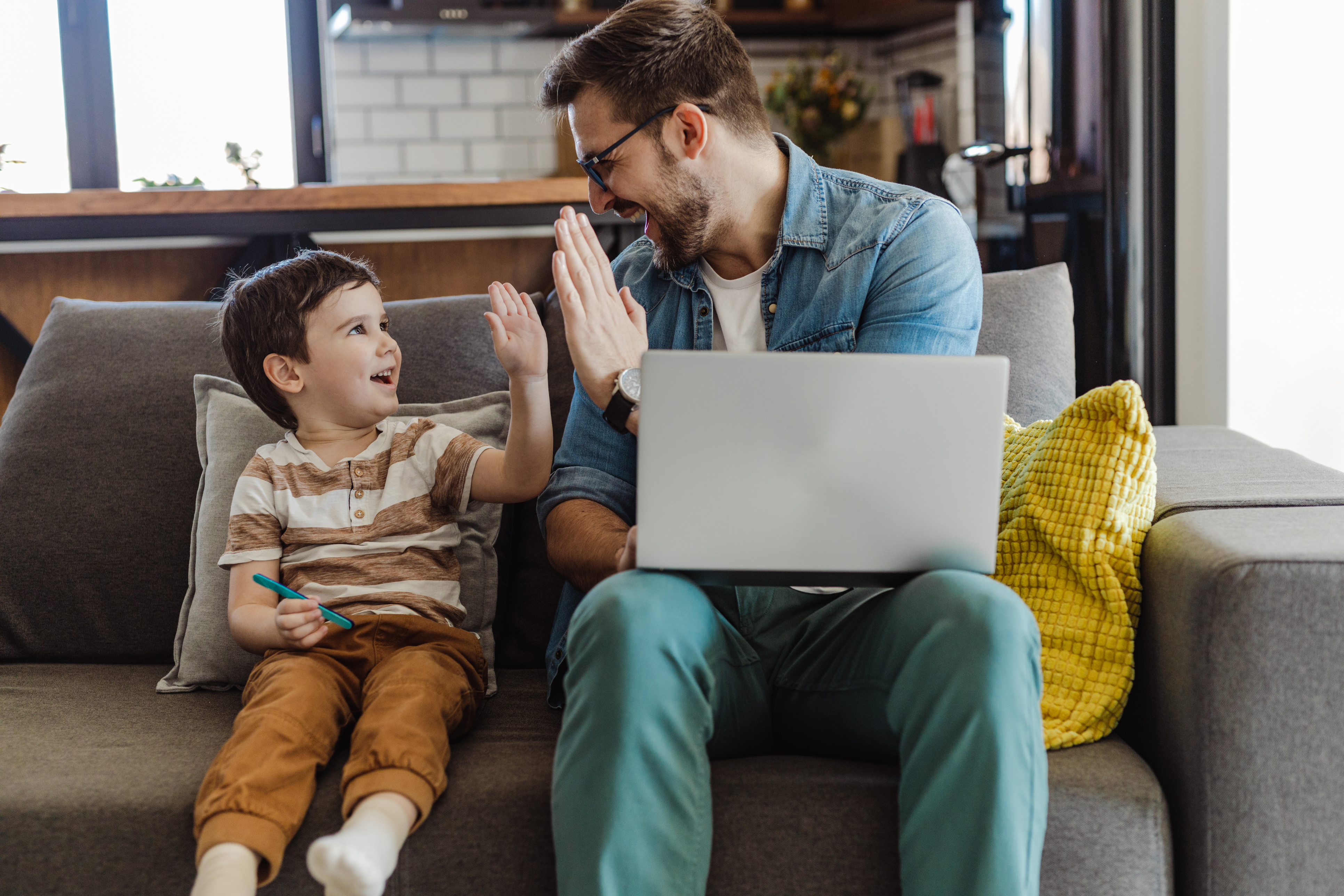 Empieza a usar el control parental de ChatGPT paso a paso