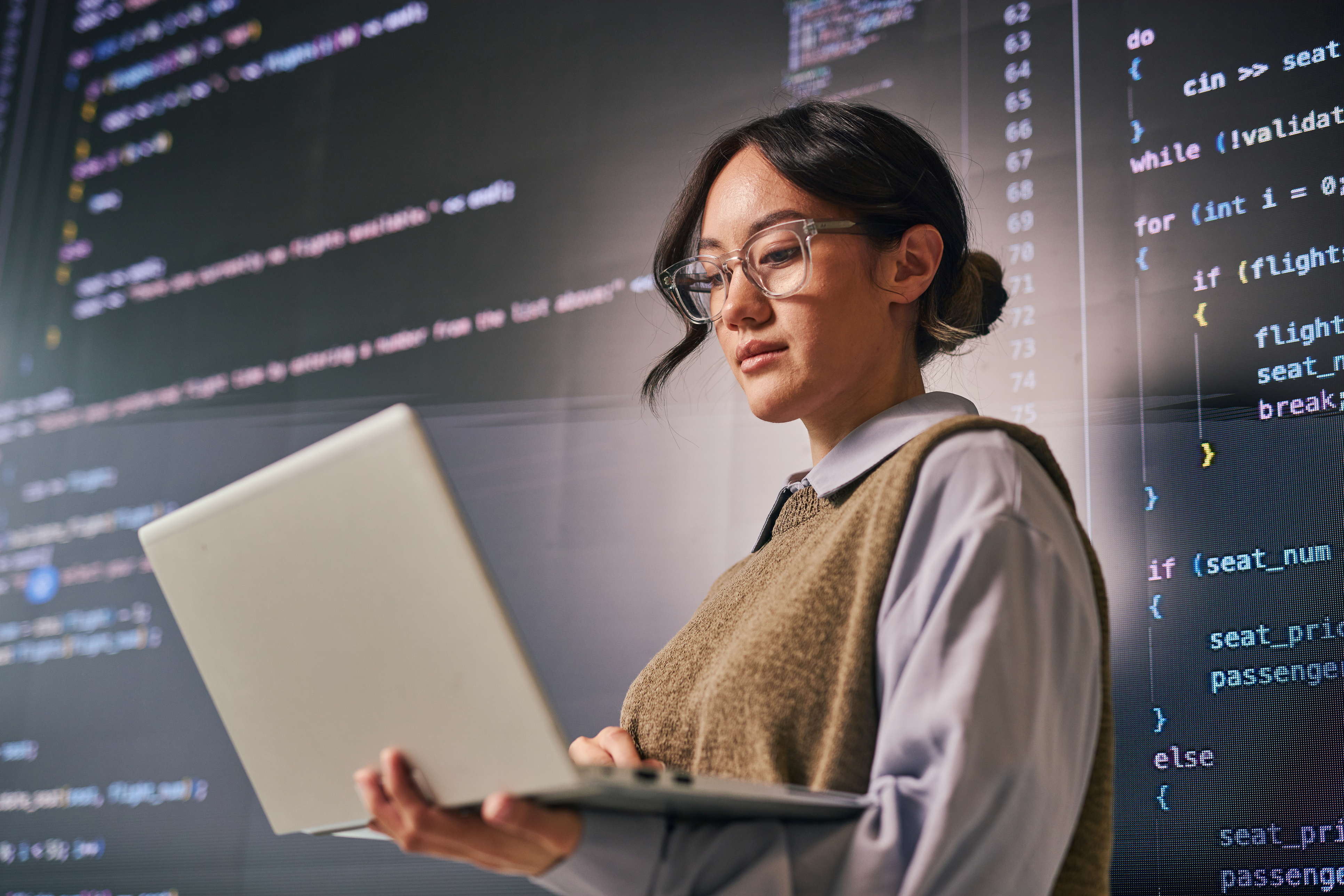 Asus se despide de sus smartphones para centrarse en IA y PCs