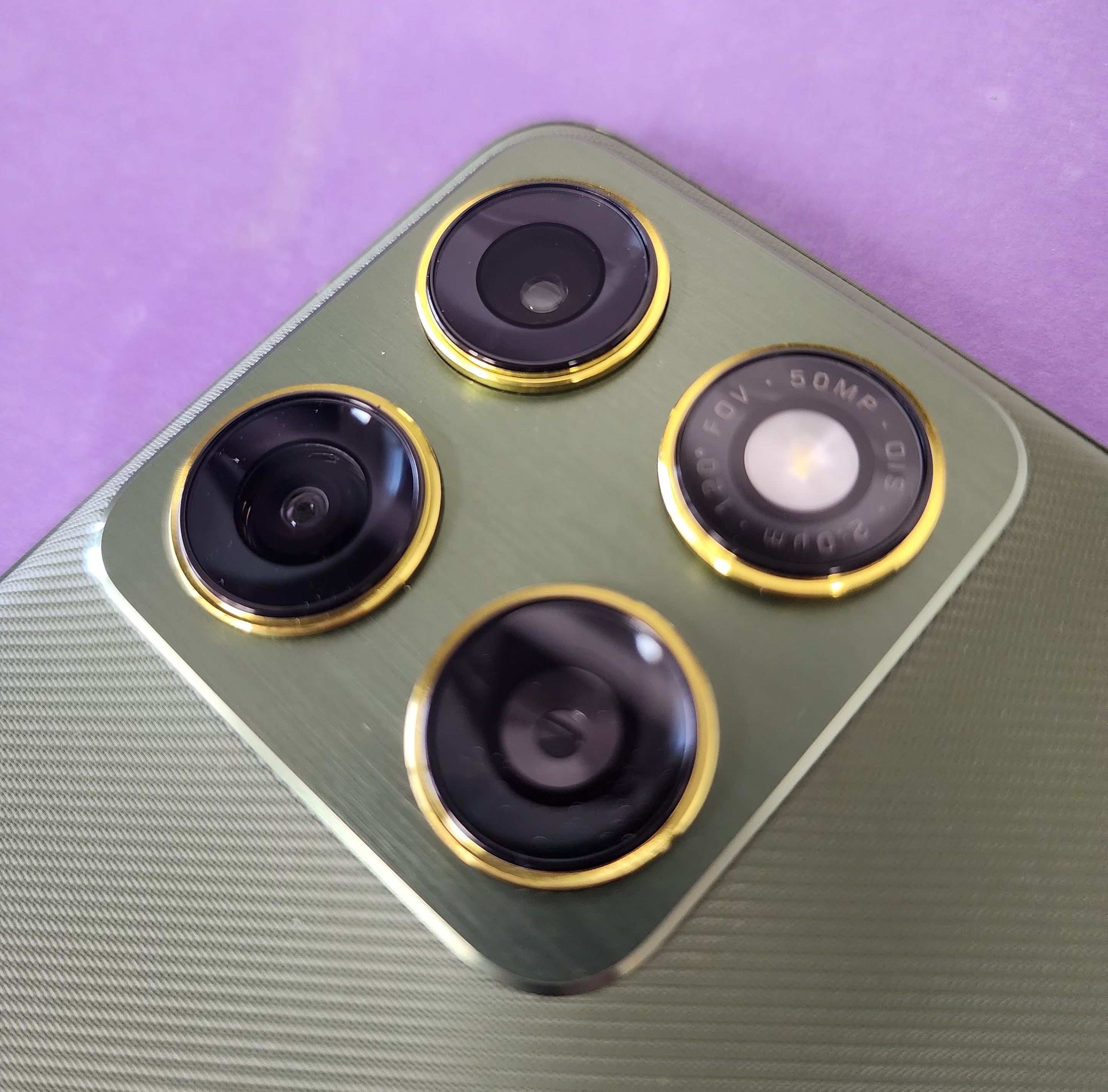 Motorola Edge 70 redefine el concepto premium: el ultrafino que parece de otro planeta