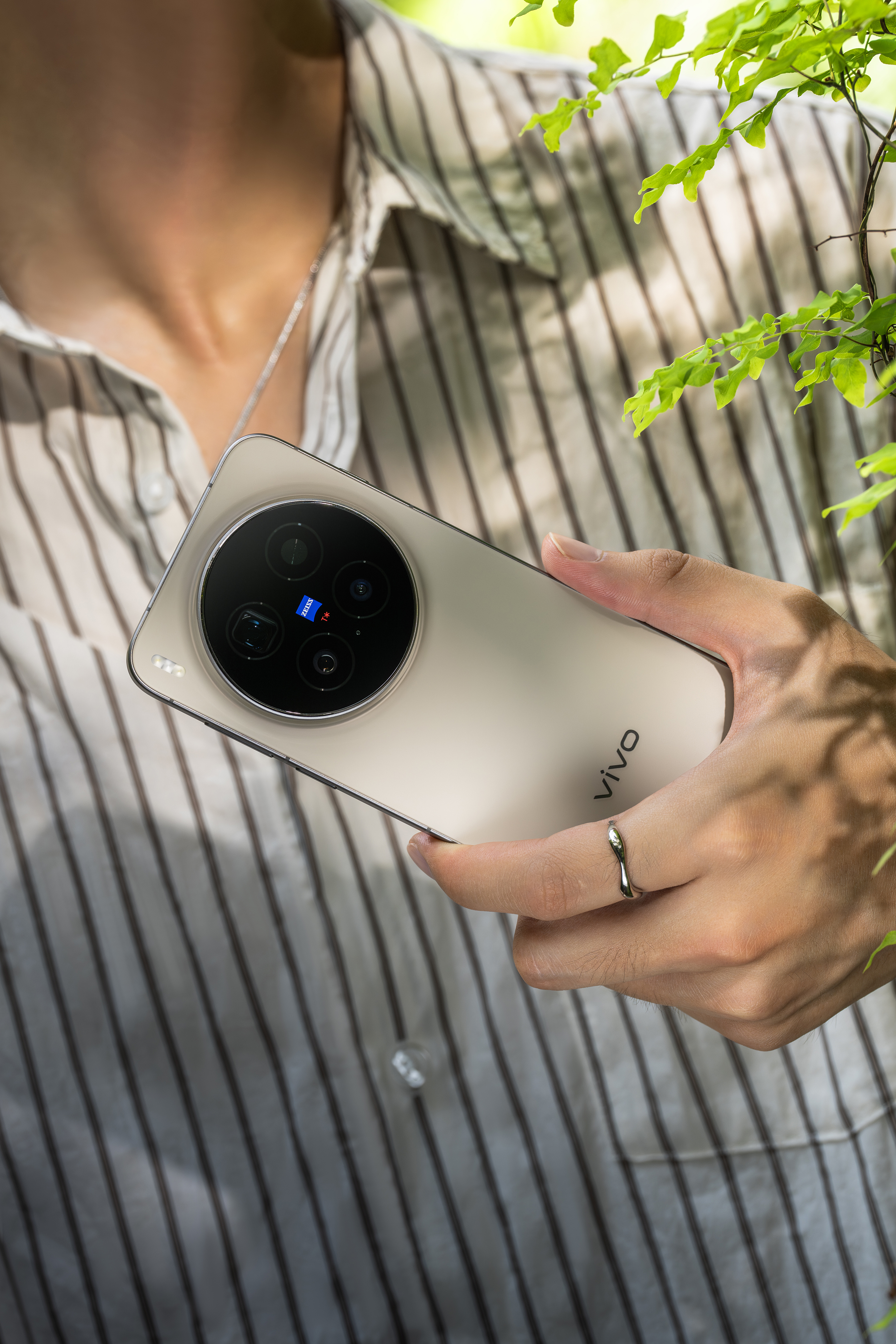 vivo X300 y vivo X300 Pro: potencia, diseño y cámaras de infarto