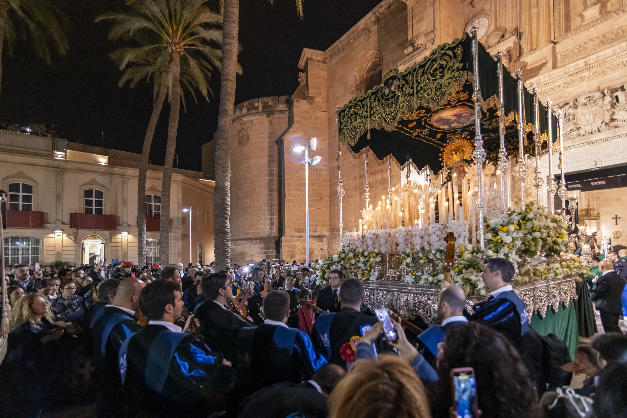 Apps imprescindibles para seguir las procesiones de Semana Santa