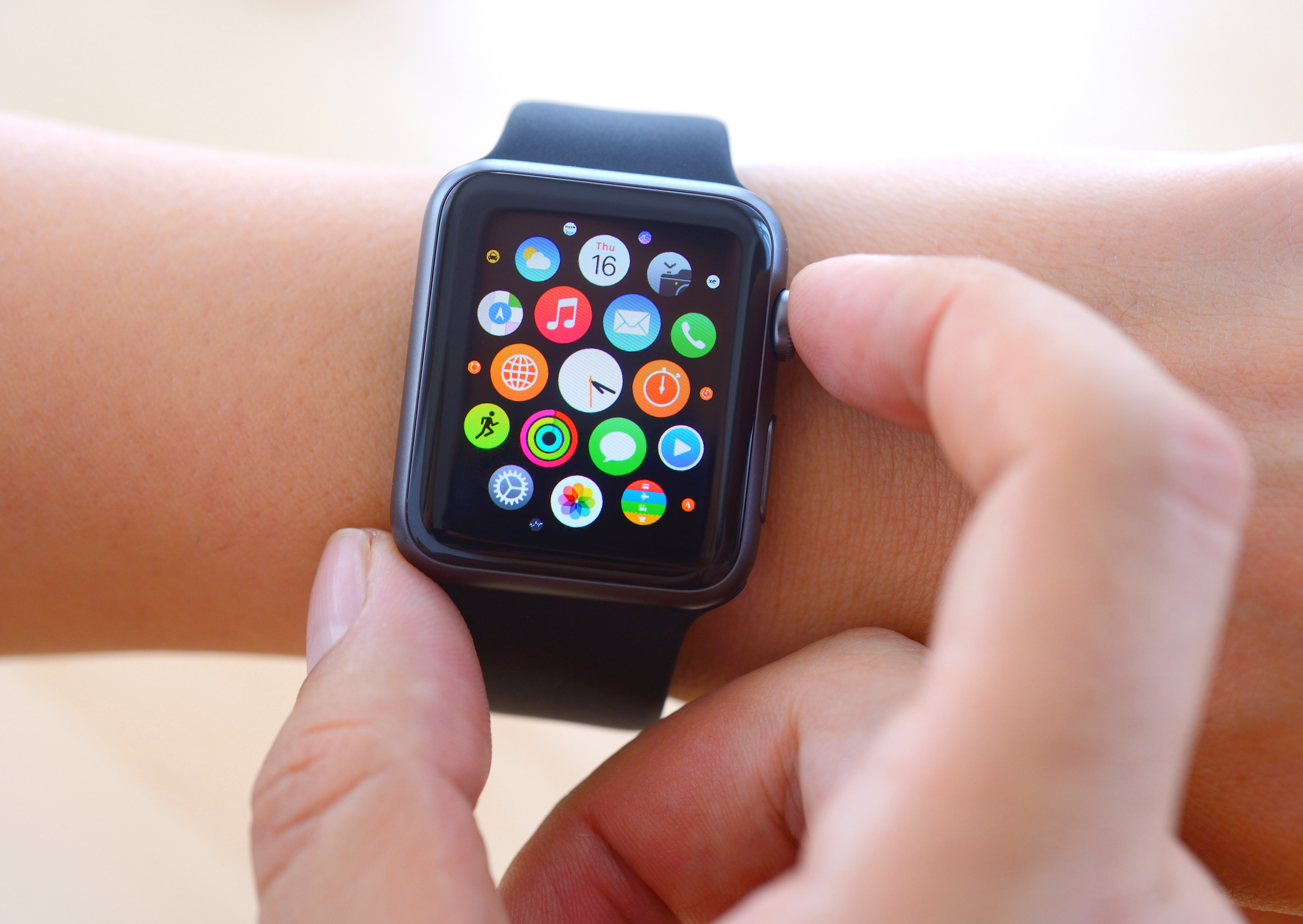 Home Assitant: convierte tu smartwatch en centro de control dom&oacute;tico